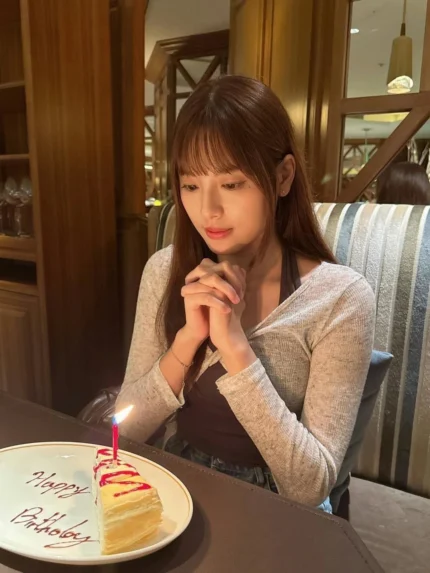 屏東定點茶-艾妮/160/49/?/B