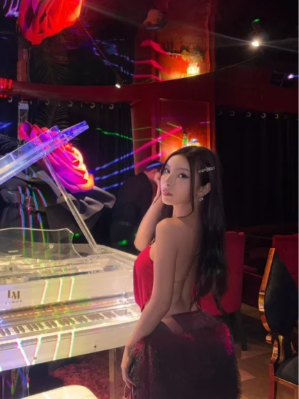 高雄定點茶-尤妮絲/165/51/?/E