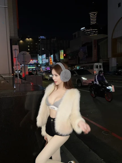 台中定點茶-白白/163/46/22/C